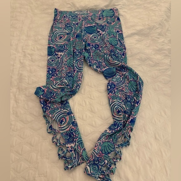 Simply Southern Sea Shell Leggings OSFM. SUPER SOFT - Picture 1 of 9